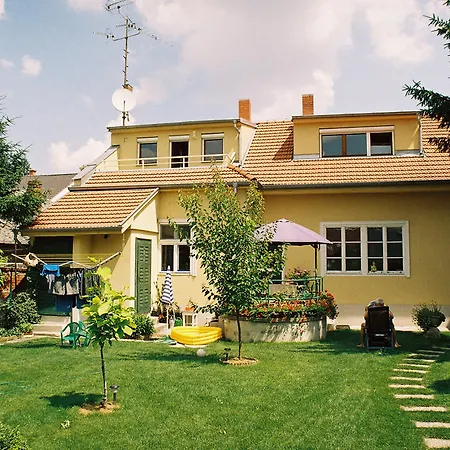 Apartman Silvia Komárno Exterior photo