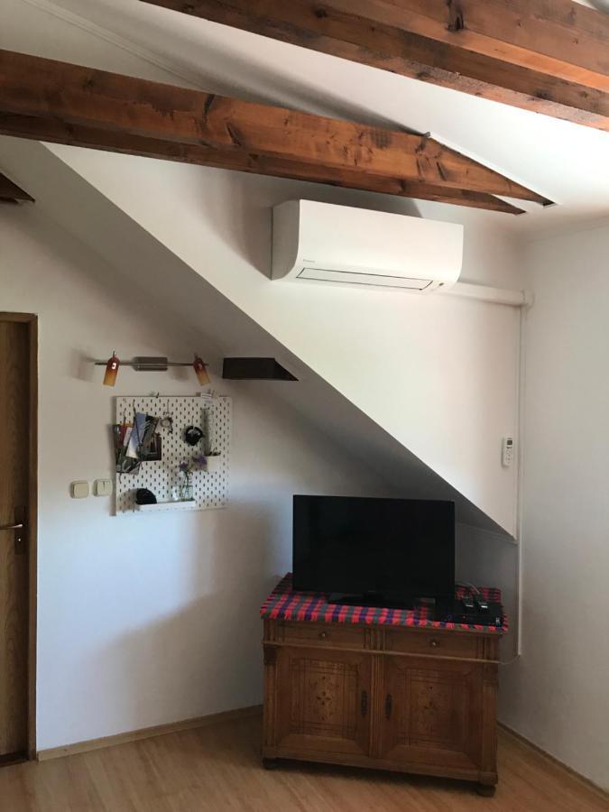Silvia Apartman *